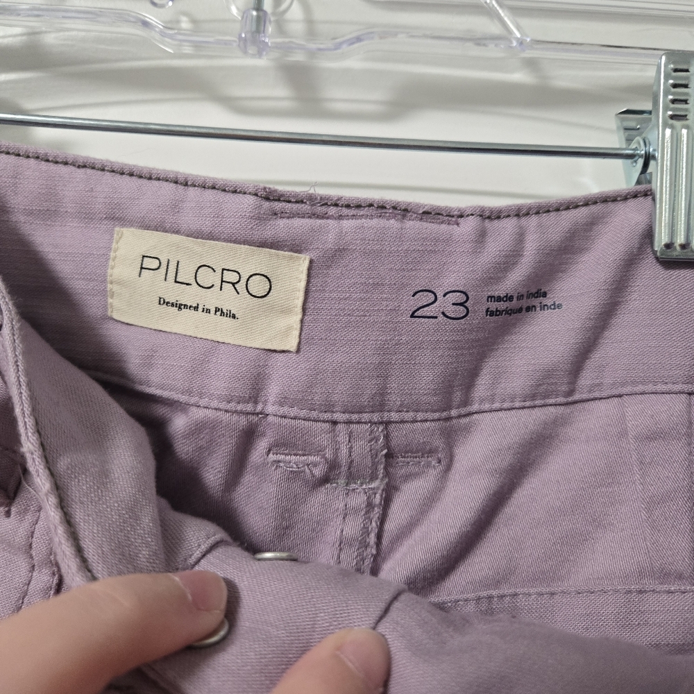 Pilcro The Wanderer NWT Lavender Embellished Women’s Pants Size 23 - Picture 3 of 9